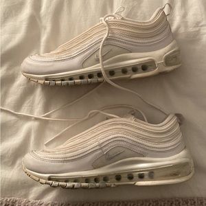 Women’s size 8 white Nikes